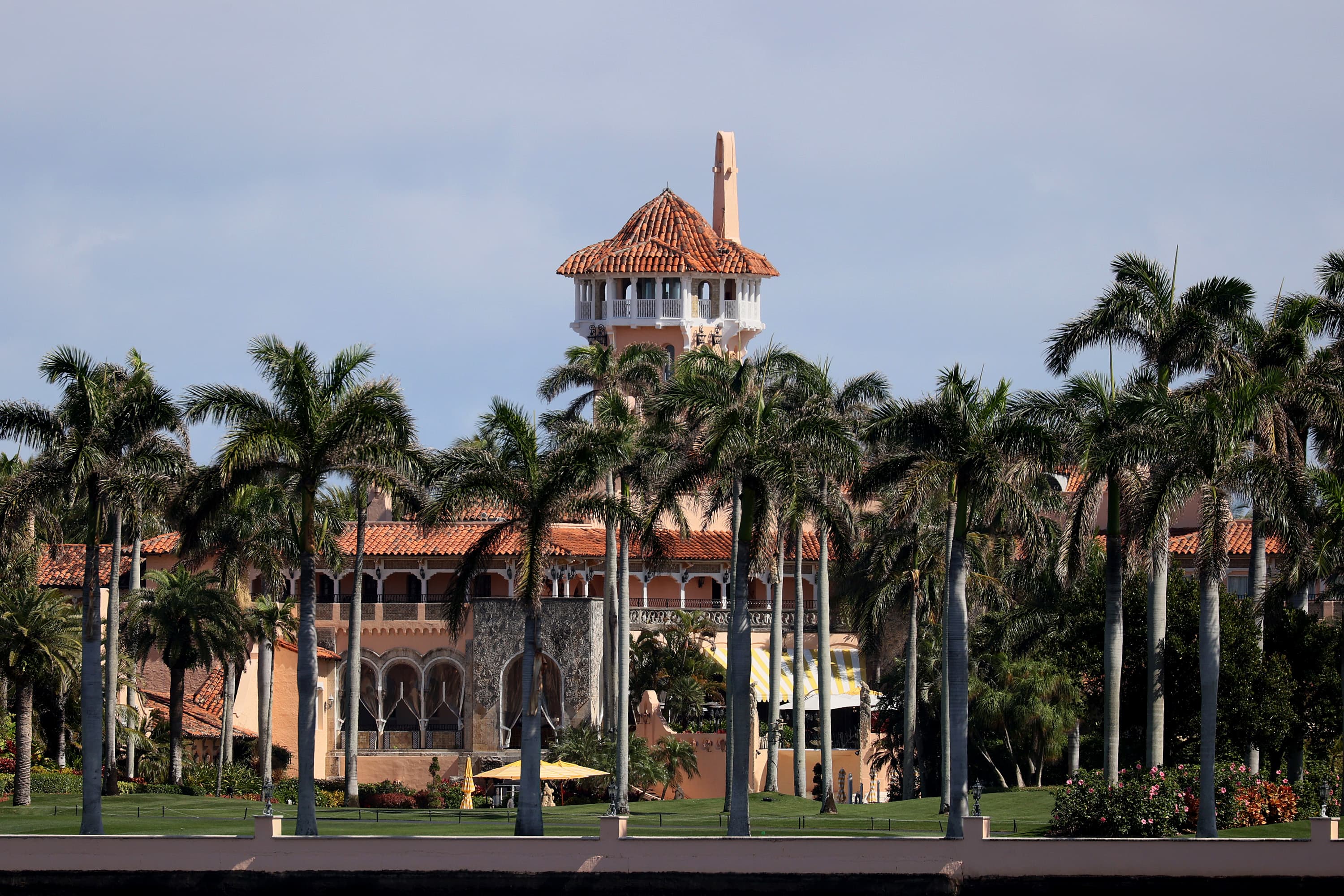 Some White House documents recovered from Mar-a-Lago were marked classified, National Archives confirms