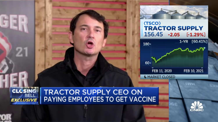 Tractor Supply CEO pays employees $50 to get Covid-19 vaccine