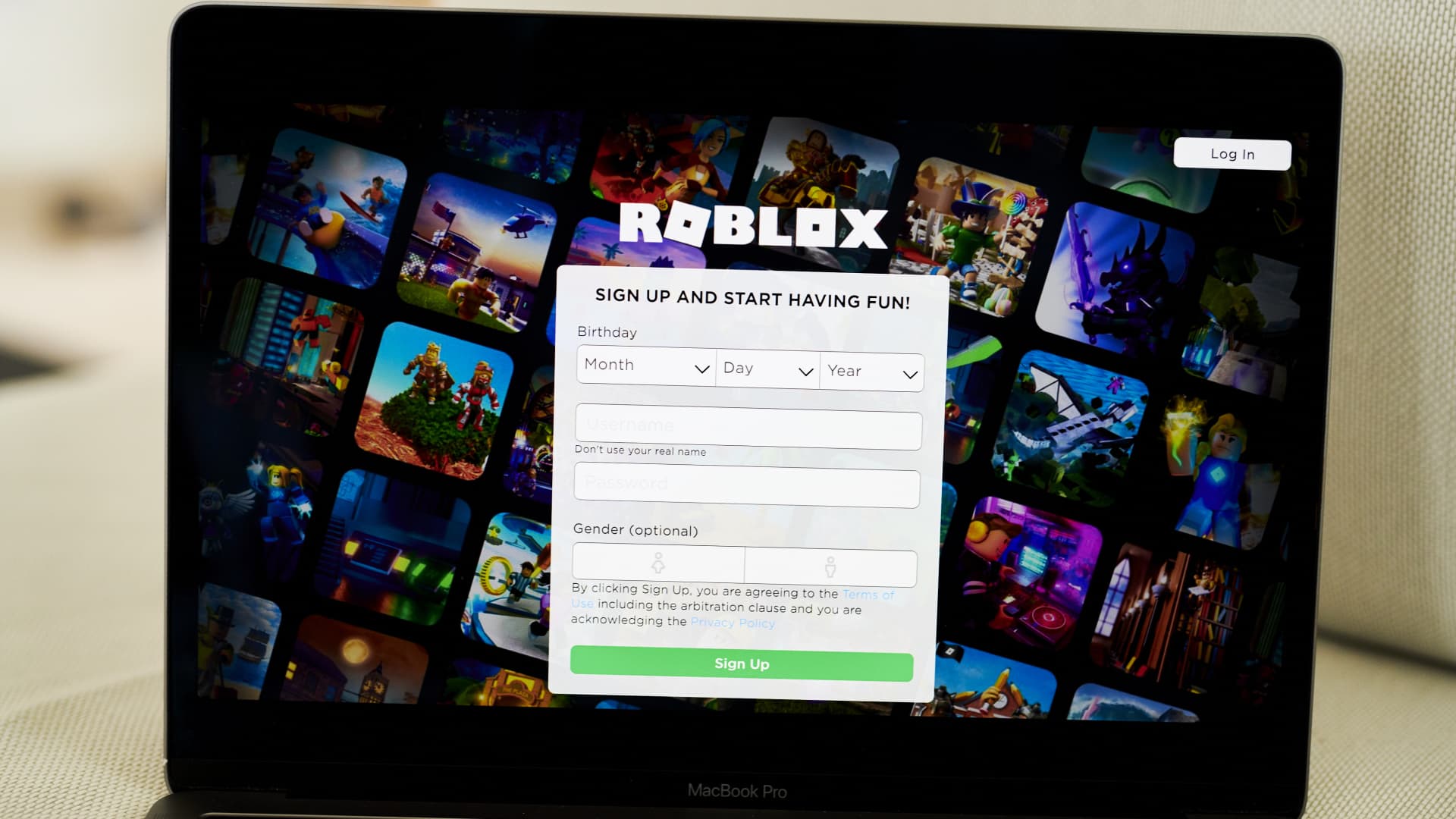 Roblox is working on w feature to quicky switch between accounts (up to 4)  : roblox