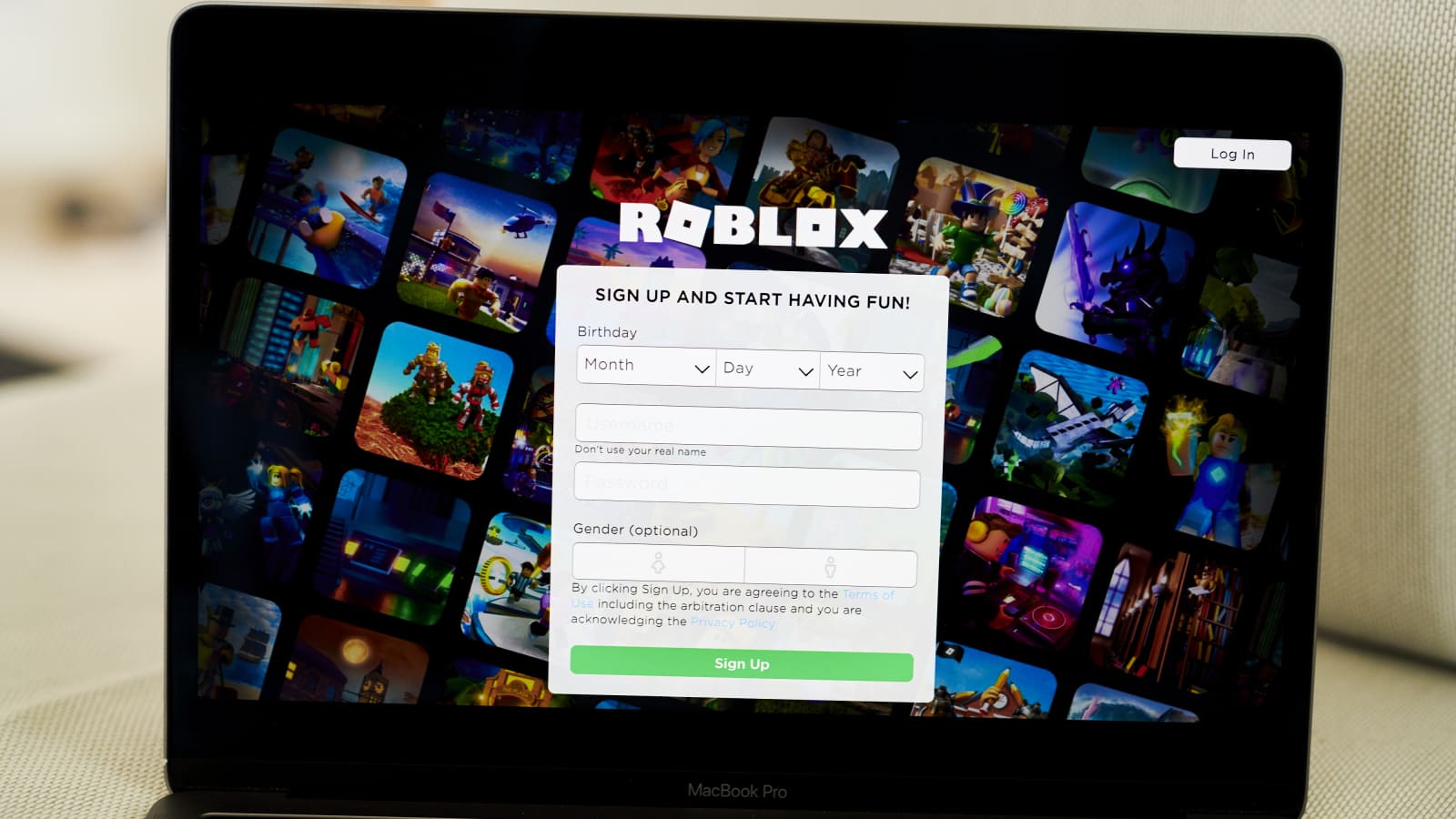 Roblox's in-game browser uses outdated internet technology