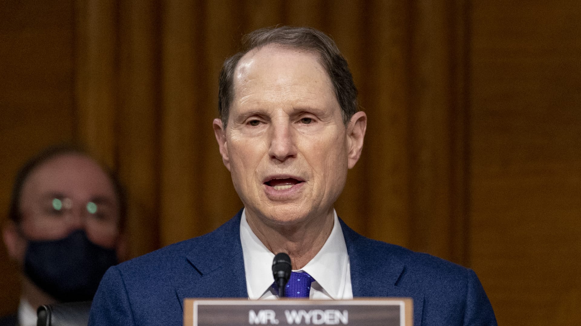Sen. Ron Wyden, D-Ore., wants to increase unemployment benefits by $600 a week.
