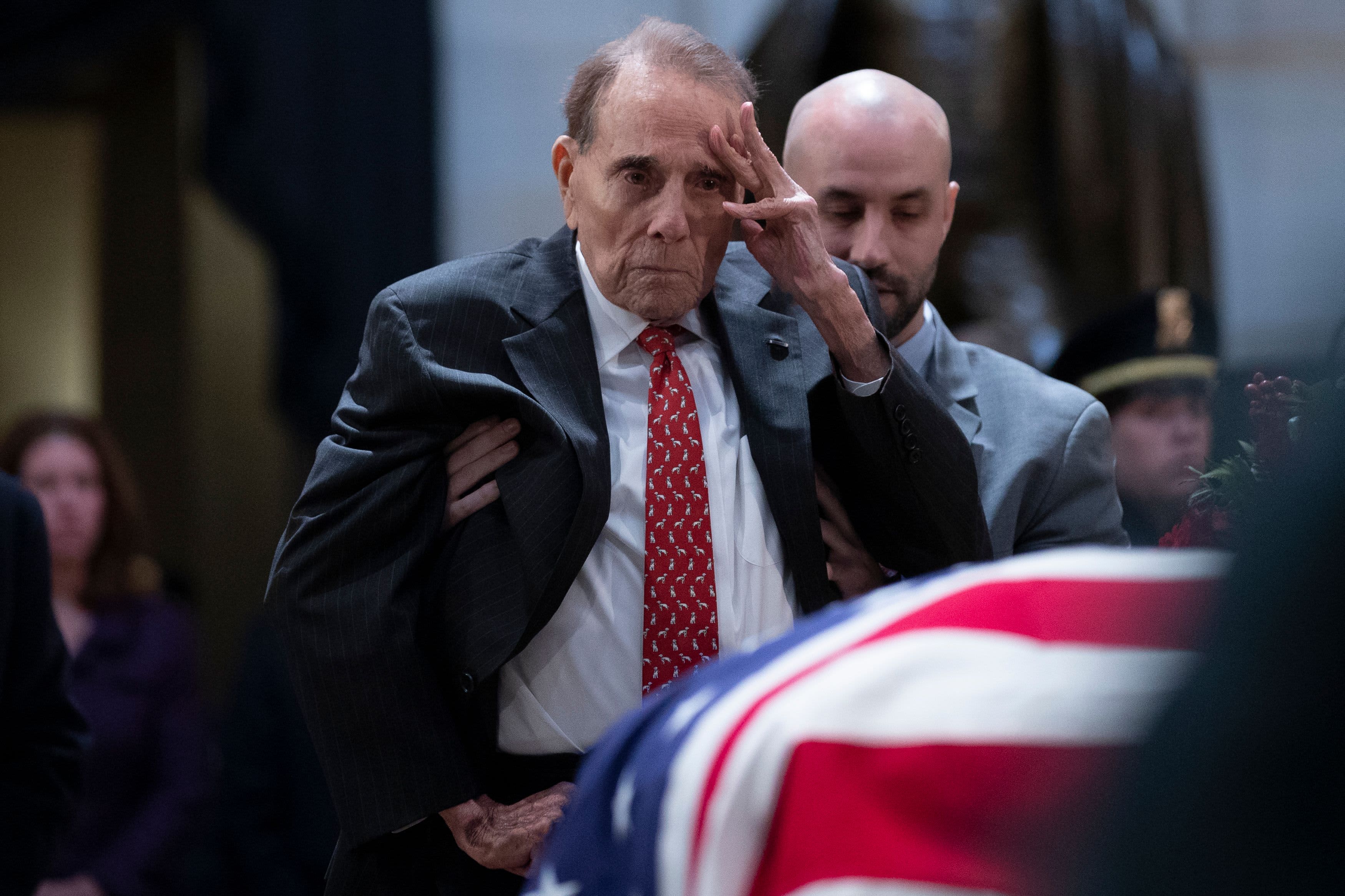 Bob Dole diagnosed with stage four lung cancer