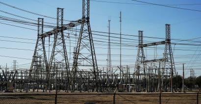 Why U.S. is struggling to modernize its power grid