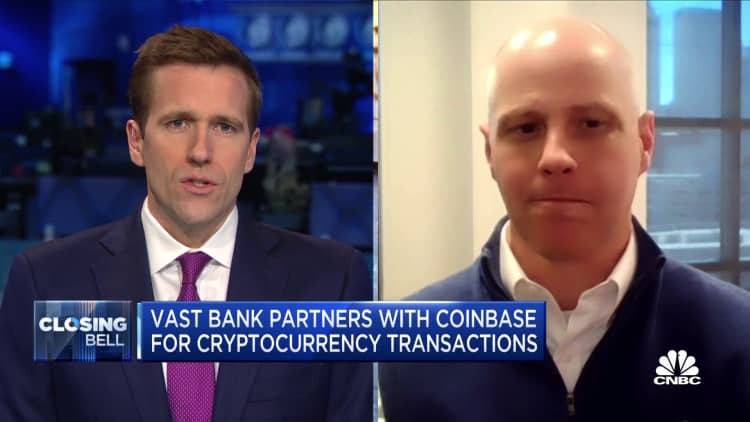 Vast Bank partners with Coinbase for crypto transactions
