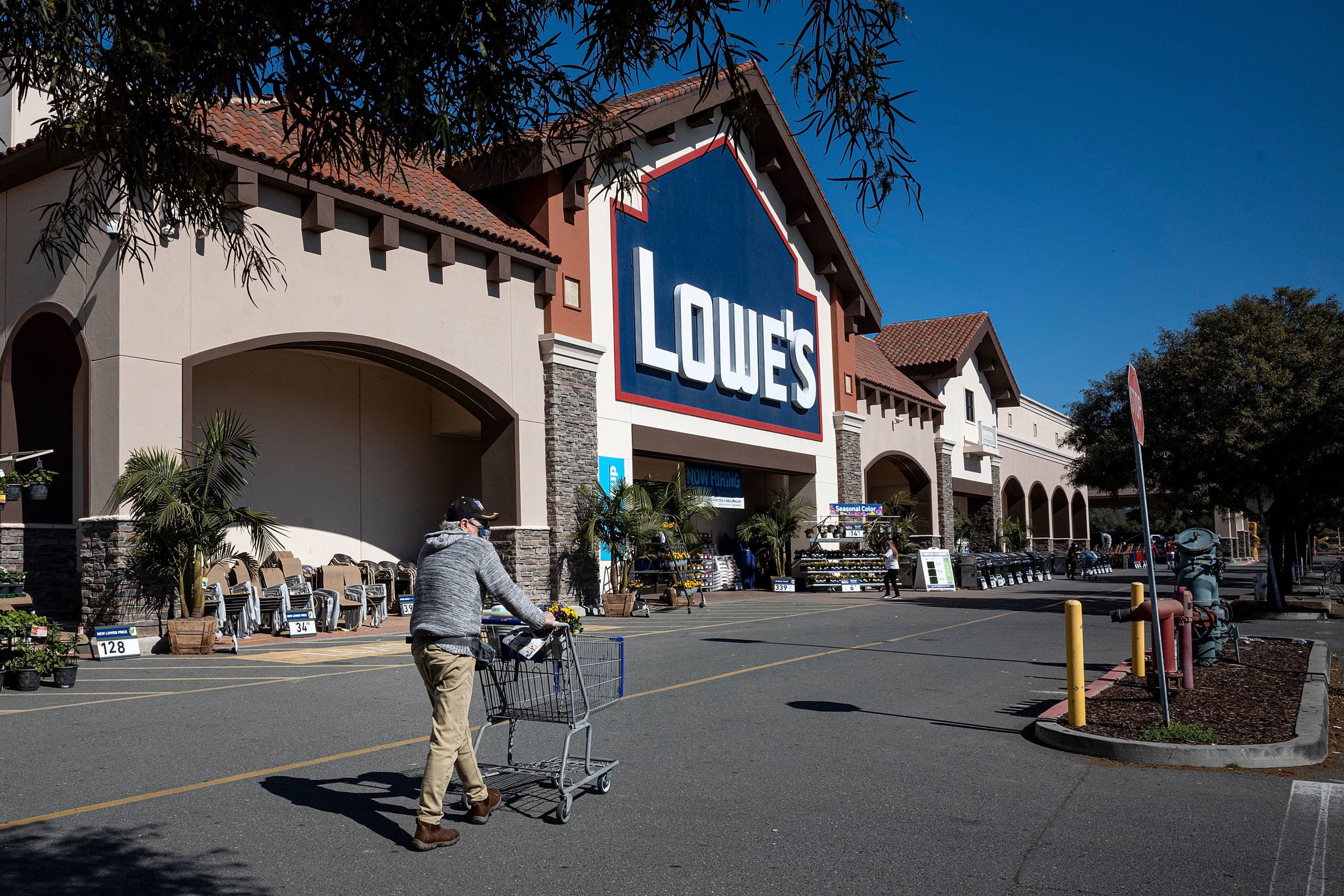 Lowe's Slogan In 2022 (What Is It, History & Meaning + More)