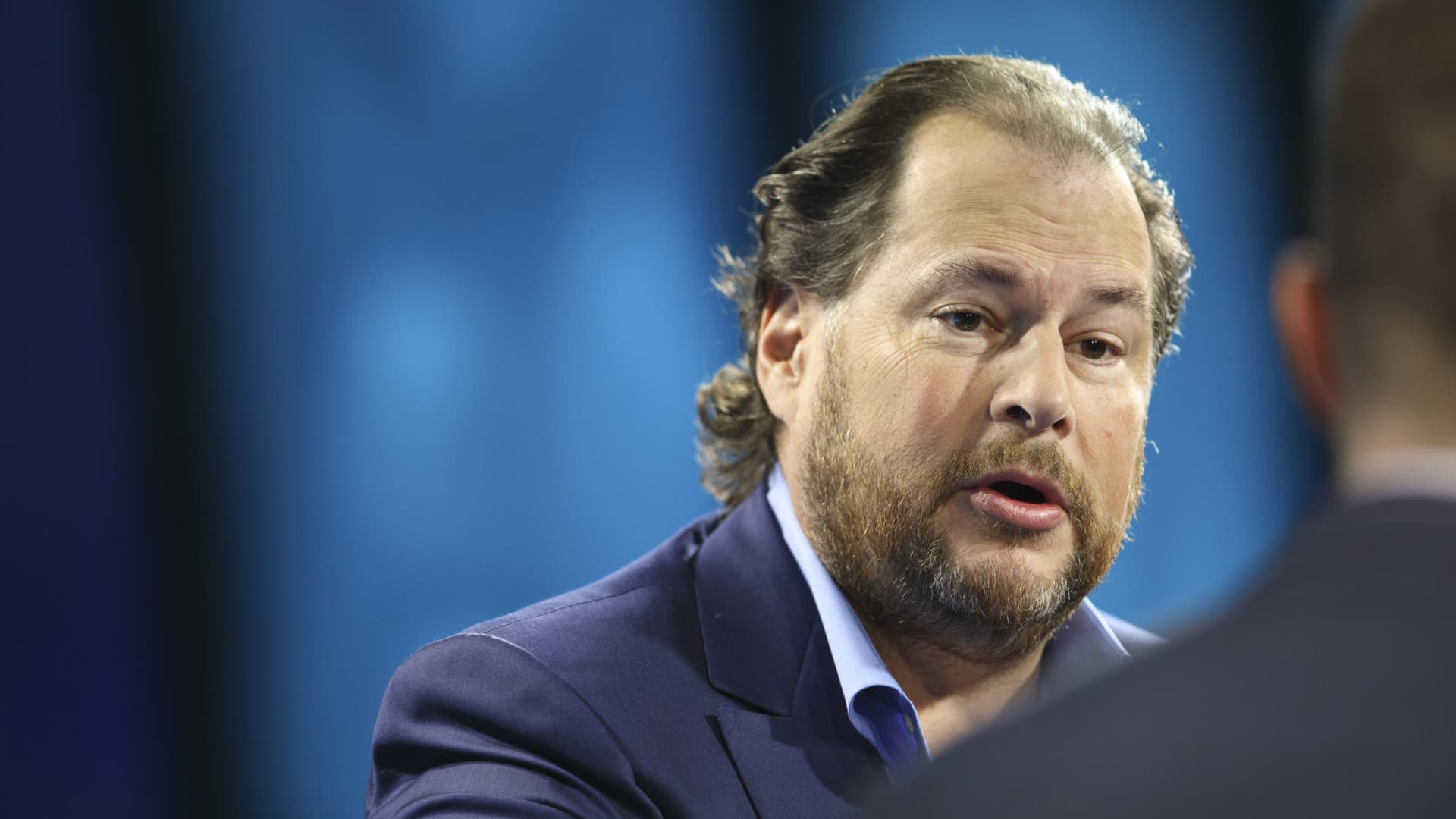 Salesforce exec exits push stock price to lowest since March 2020