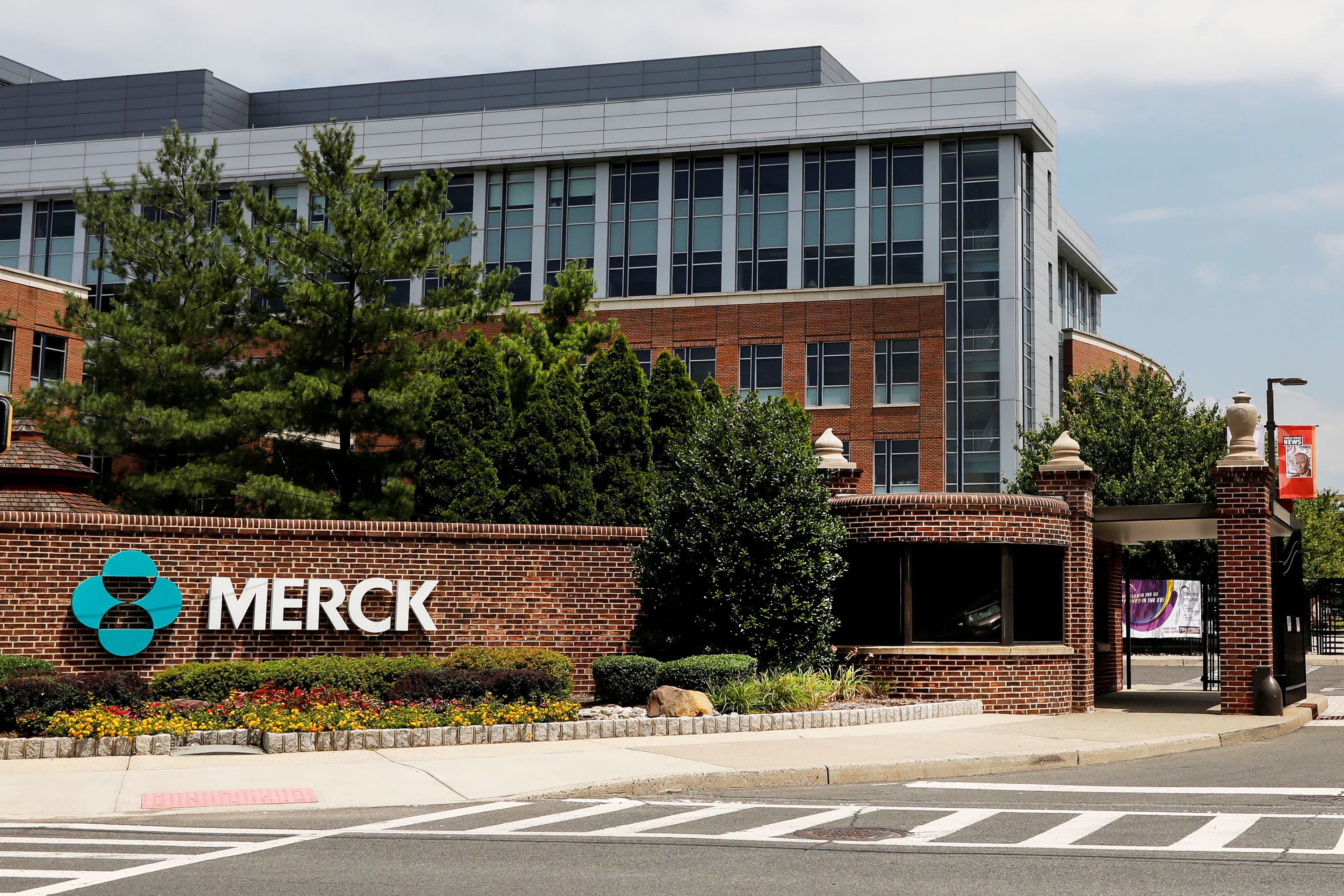 Merck asks FDA to authorize antiviral Covid pill for emergency use – CNBC