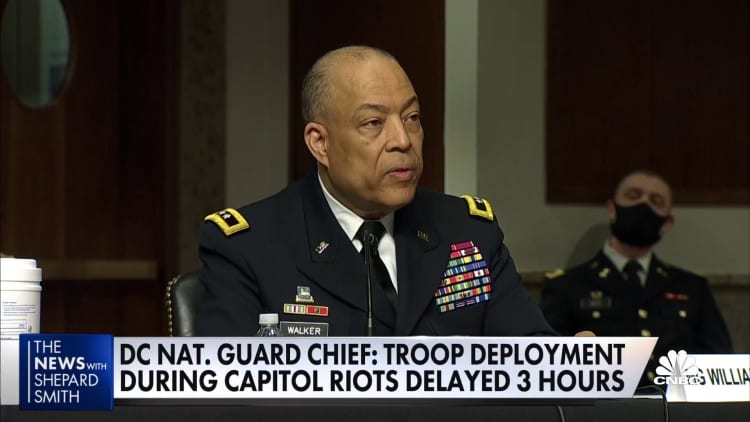 Why was the National Guard deployment delayed 3 hours on Jan. 6?