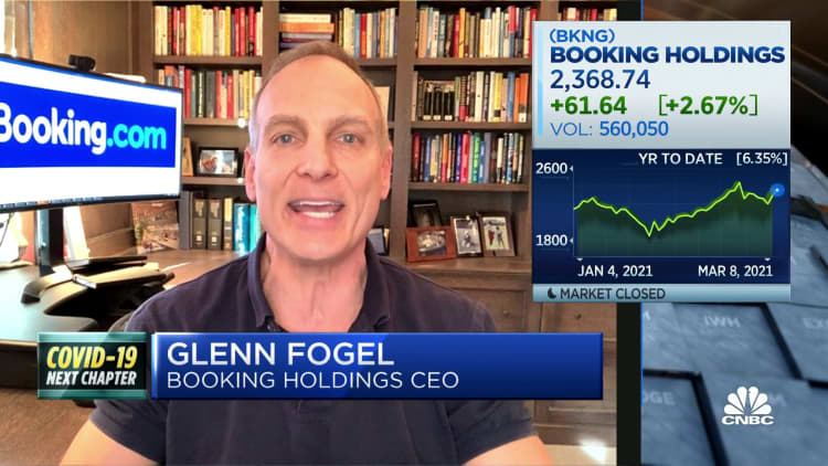 Booking Holdings CEO says people want to travel, so book now