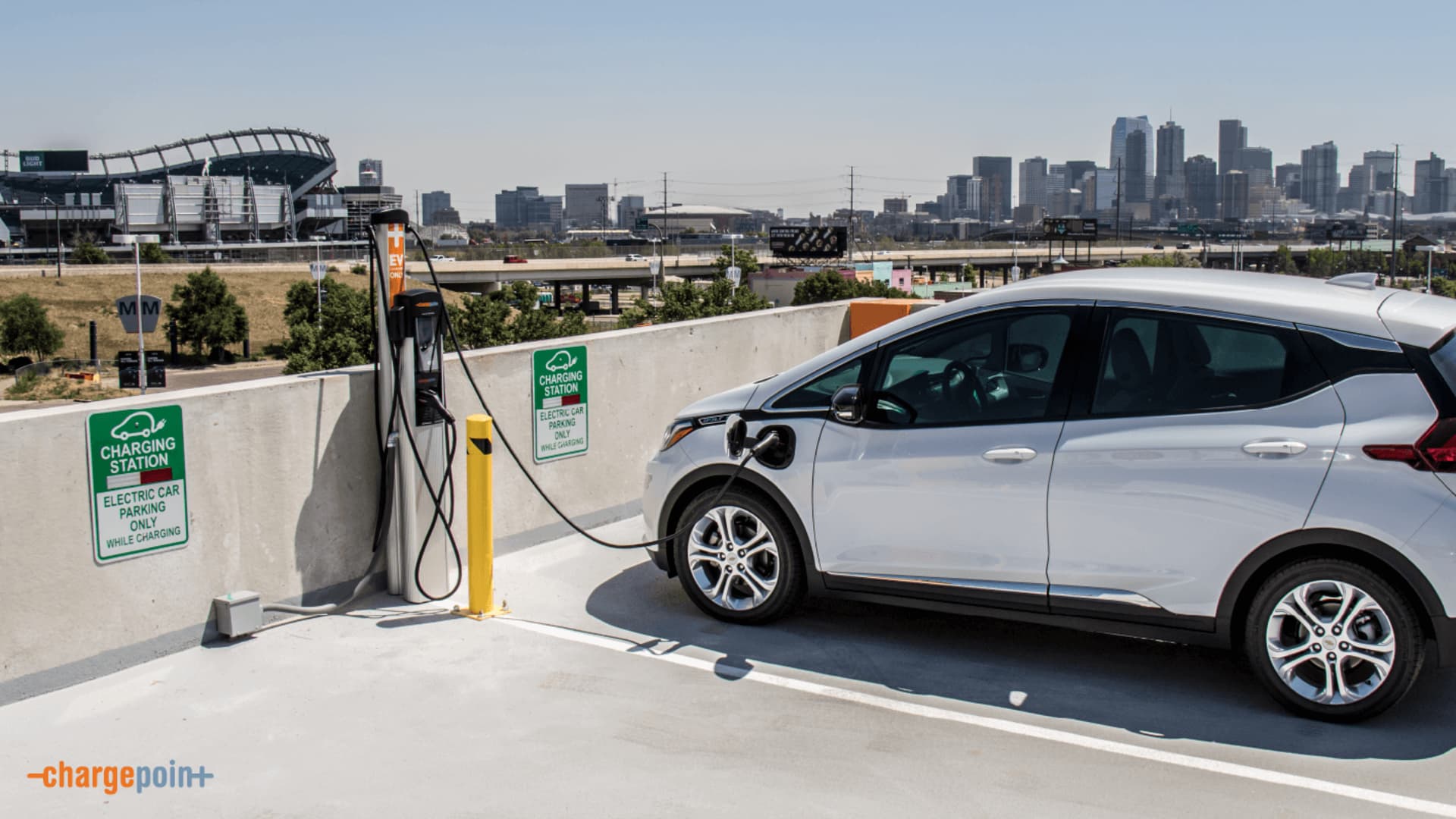 Bank of America says this ‘best-in-class’ electric vehicle charging stock could rise 65%