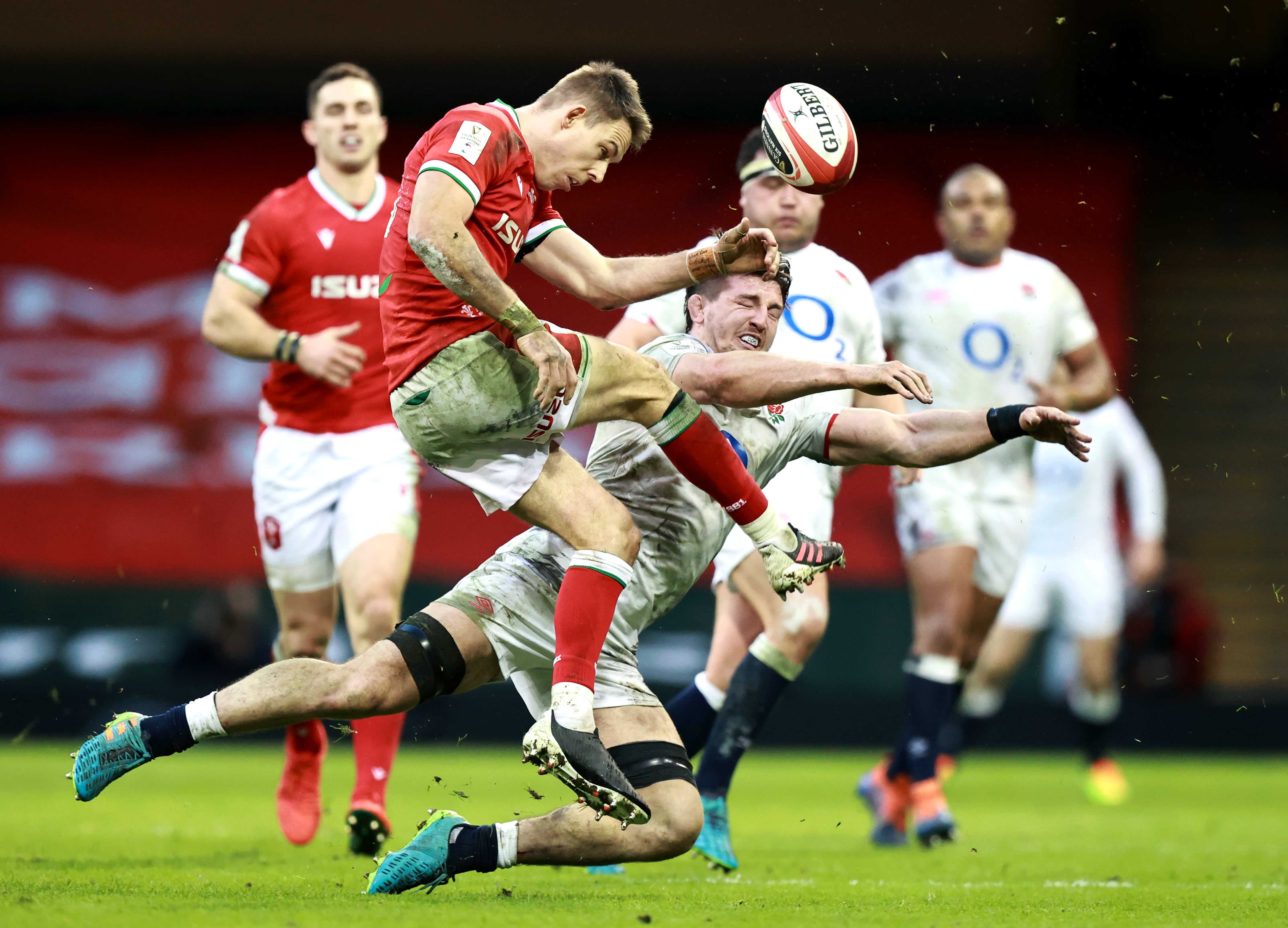 CVC Capital Partners buy share in rugbys Six Nations