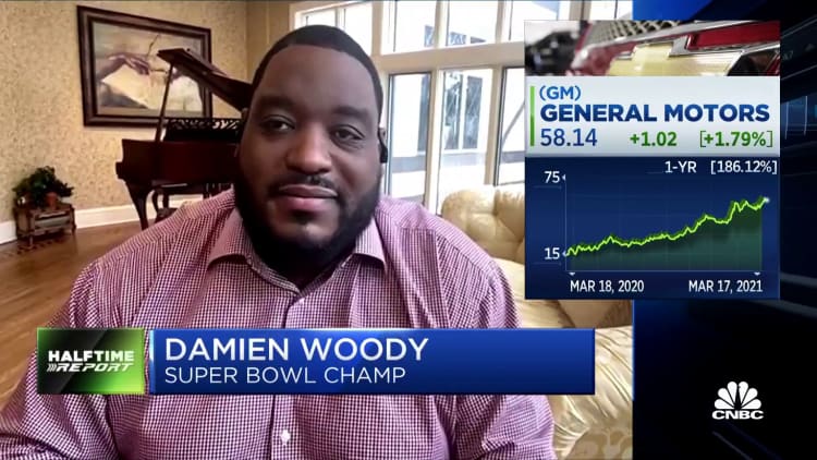 Former NFL player Damien Woody on his investing strategies