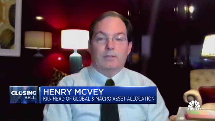 KKR's Henry McVey: Focused on investing in Asia, recovery stocks