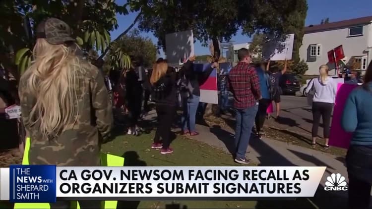 California Gov. Newsom faces recall as organizers submit signatures