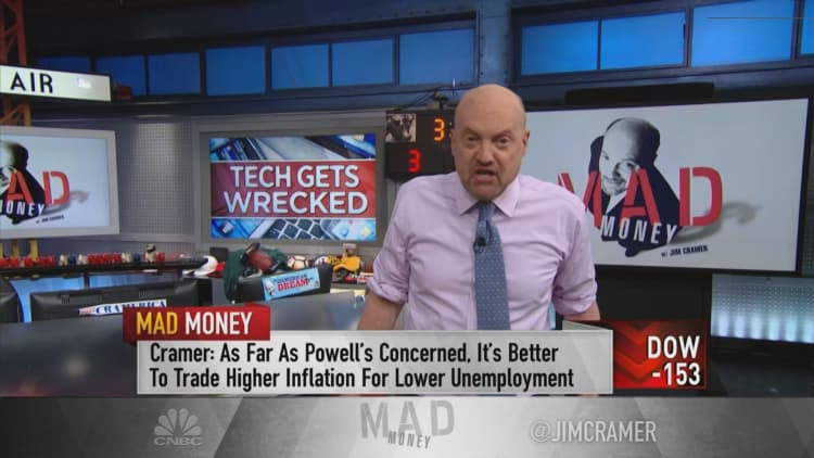 Jim Cramer: Fed Chair Powell made the right call to prioritize jobs over inflation