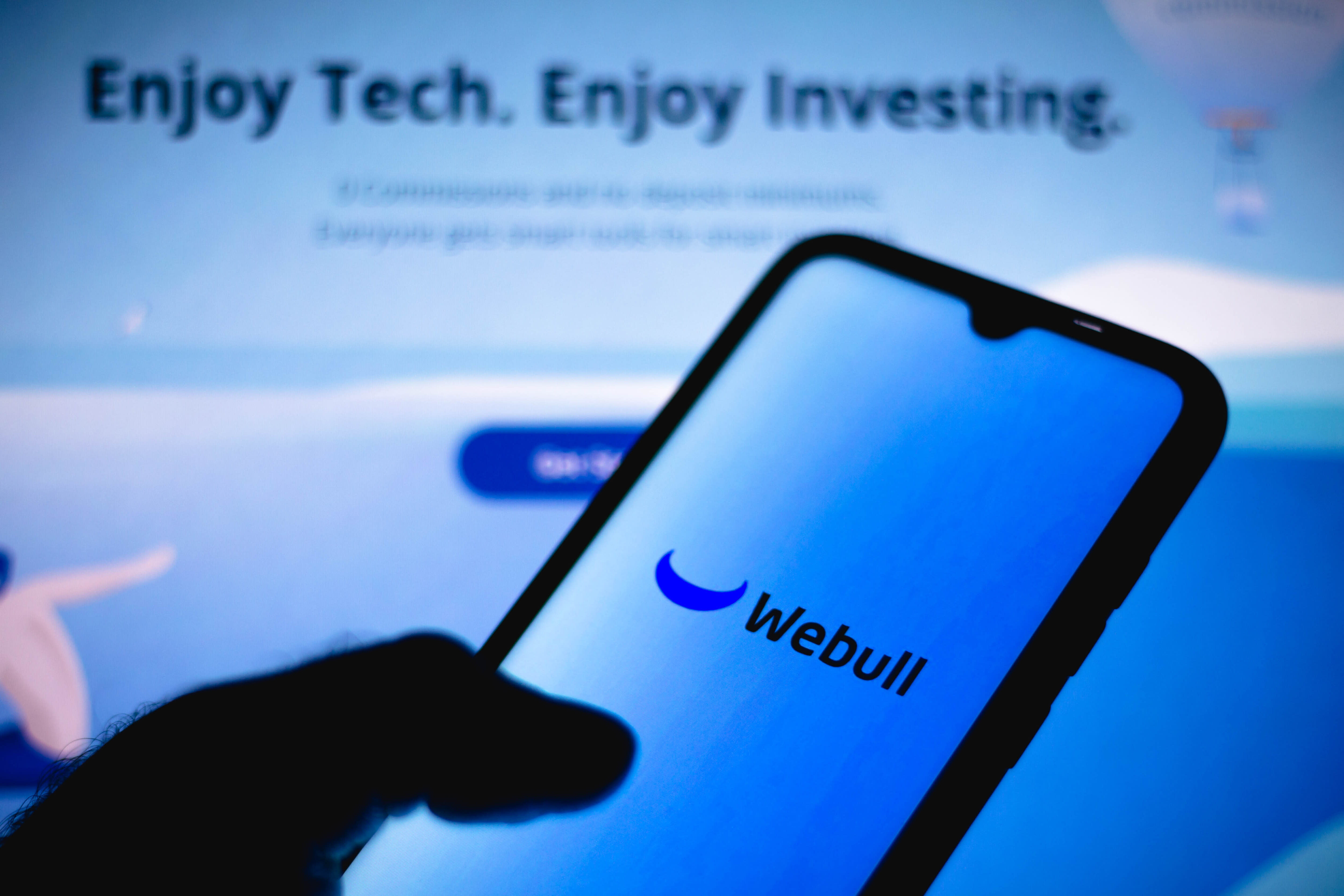 Webull CEO on what factors differentiate his trading platform from Robinhood