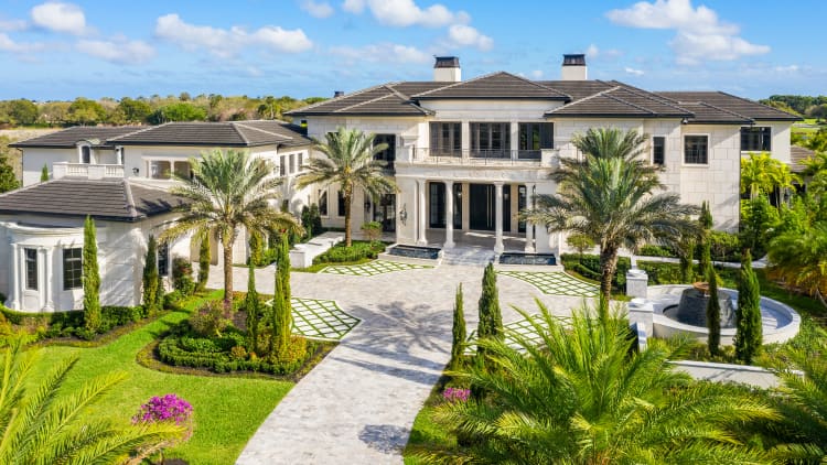 This $19 million Delray Beach mansion smashed a local record during the pandemic. Take a look: