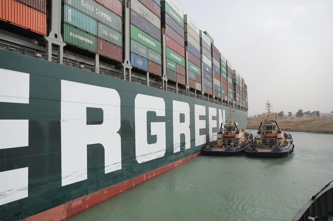 The Suez Canal blockade delays about $ 400 million an hour in freight
