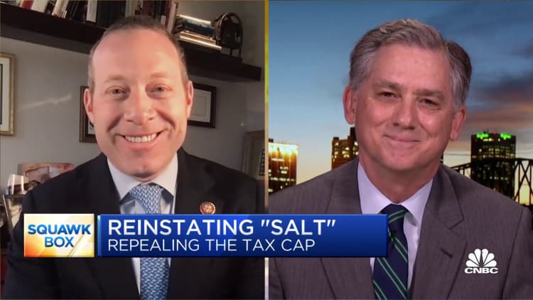Two lawmakers debate reinstating SALT deduction