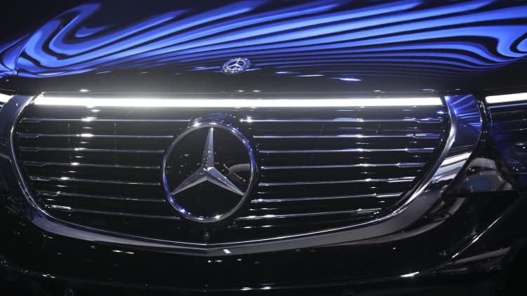 How Mercedes-Benz is losing its prestige image