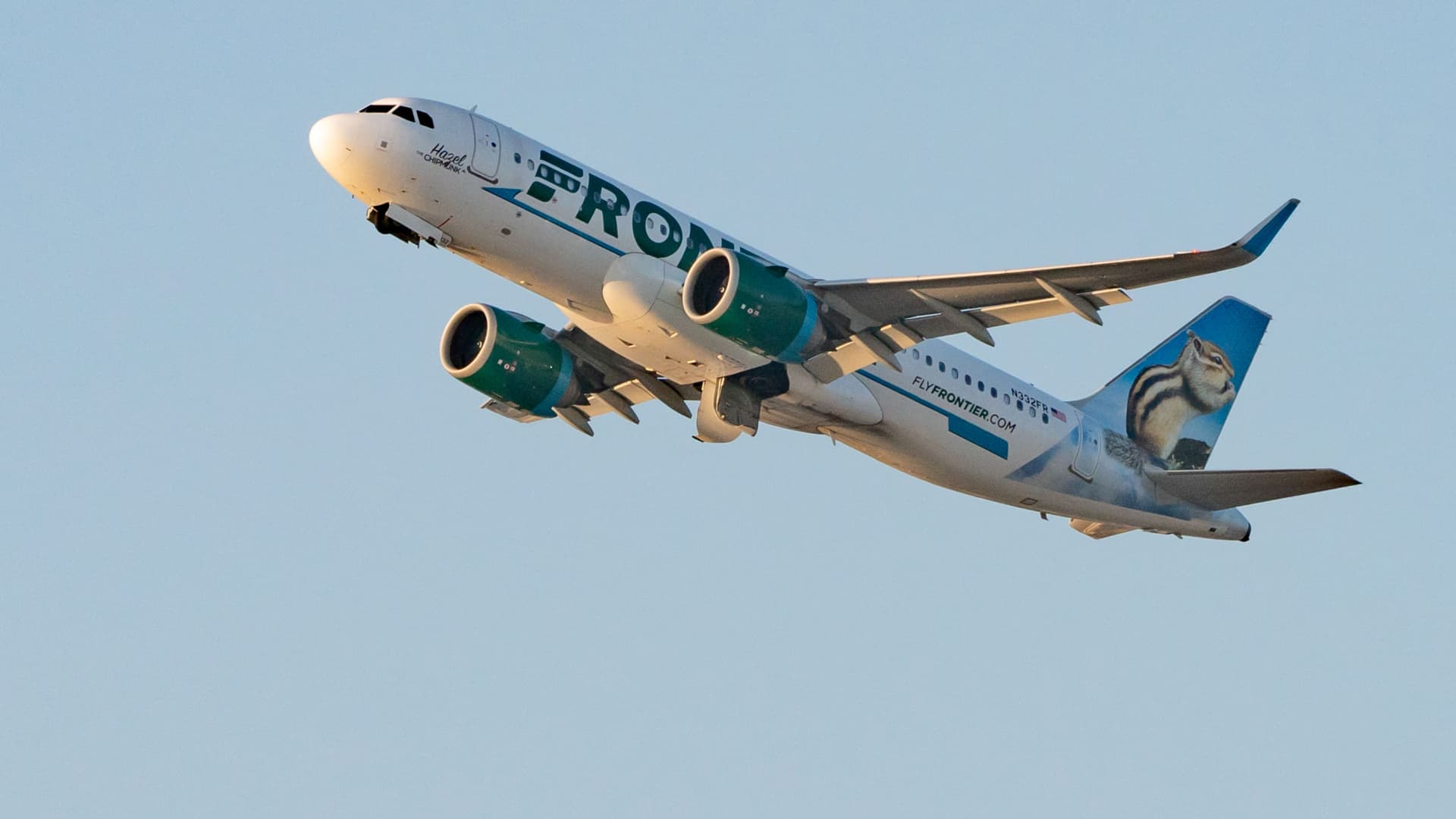 Frontier Airlines gets rid of telephone customer service
– News X