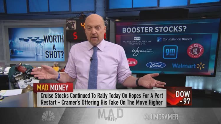 Jim Cramer says the market is experiencing a moment that investors rarely see