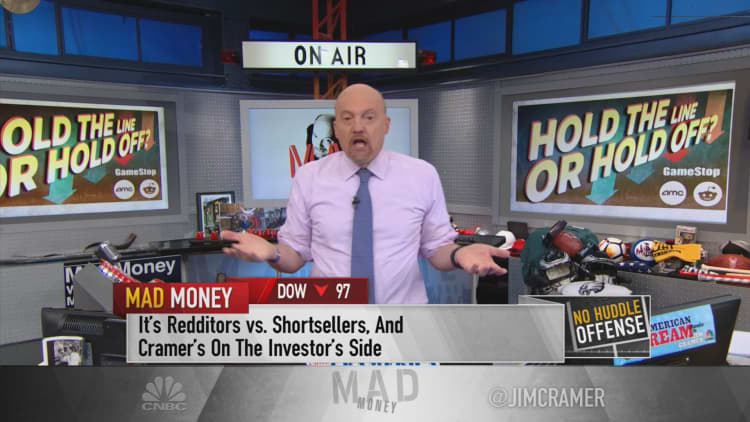 Jim Cramer warns against 'hold the line' investing strategy