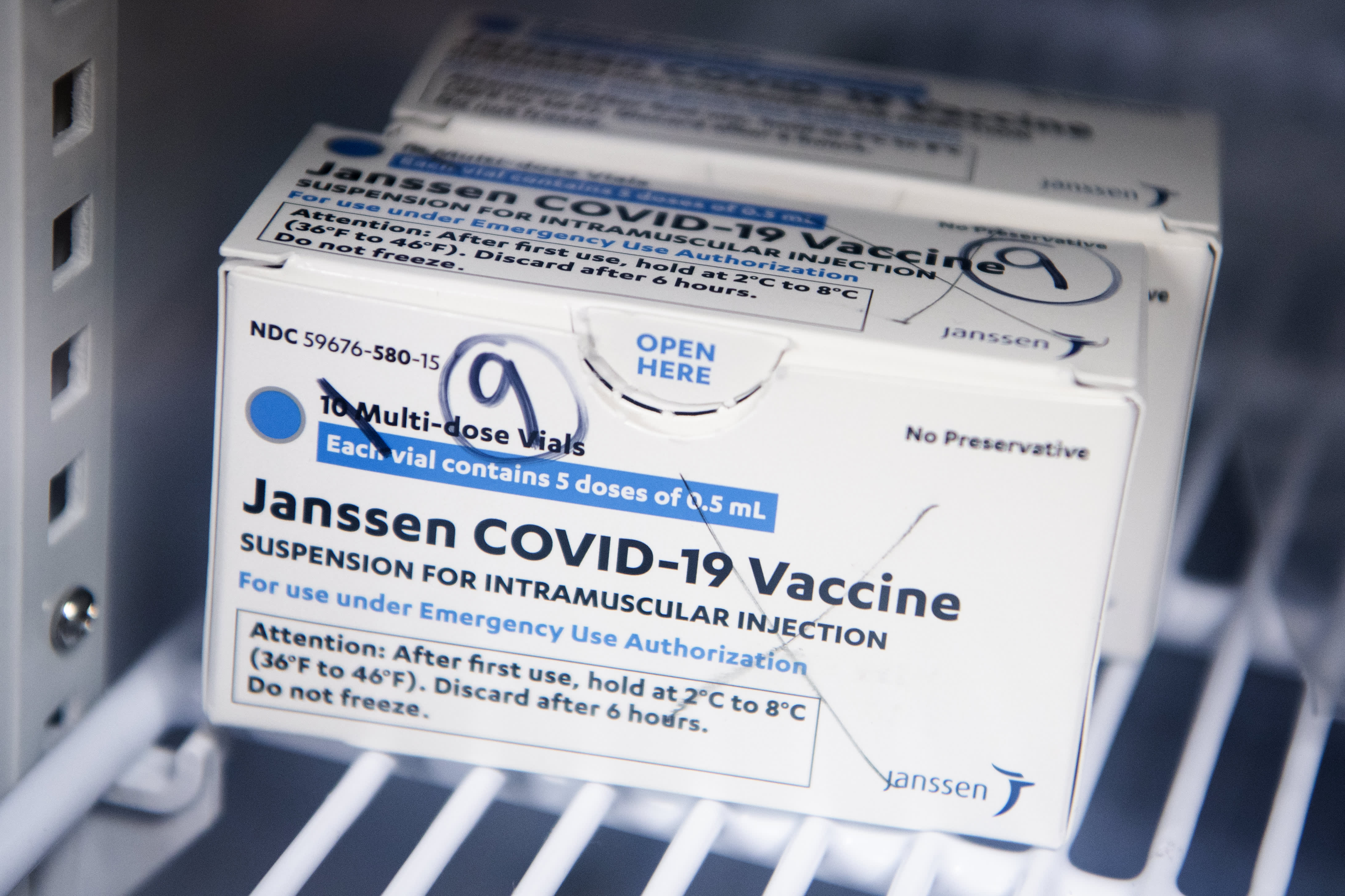 The use of the interrupted J&J Covid vaccine has no effect on the timeline for US vaccination, says doctor