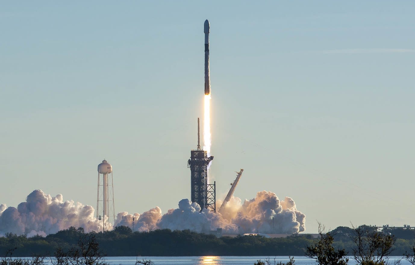 $ 1.9 billion invested, led by SpaceX