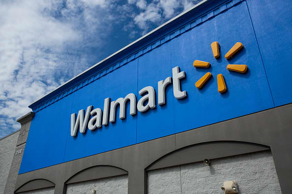 Walmart employs more full-time employees in an effort to retain its employees