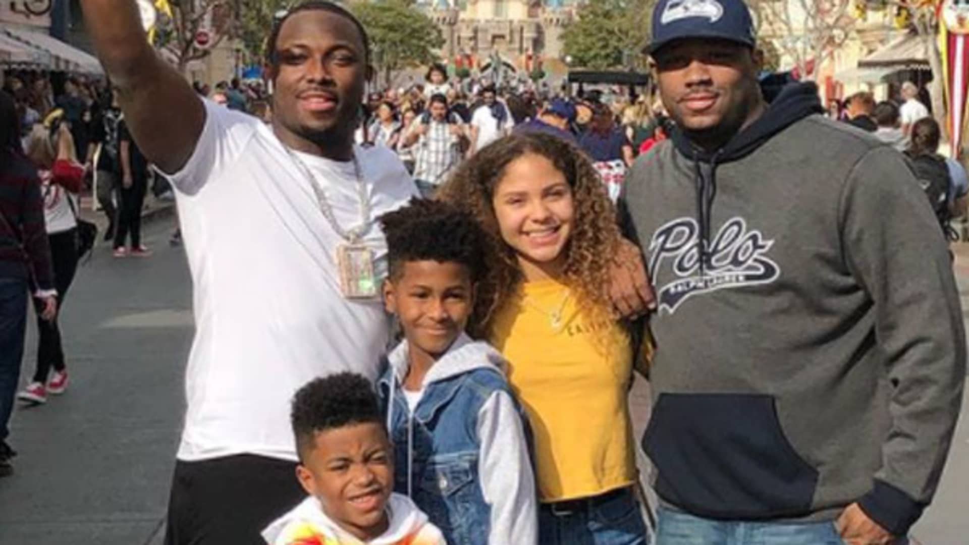 LeSean McCoy and his family (brother LeRon is right).