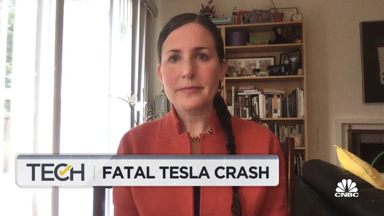 Fatal Tesla crash in Texas believed to be driverless