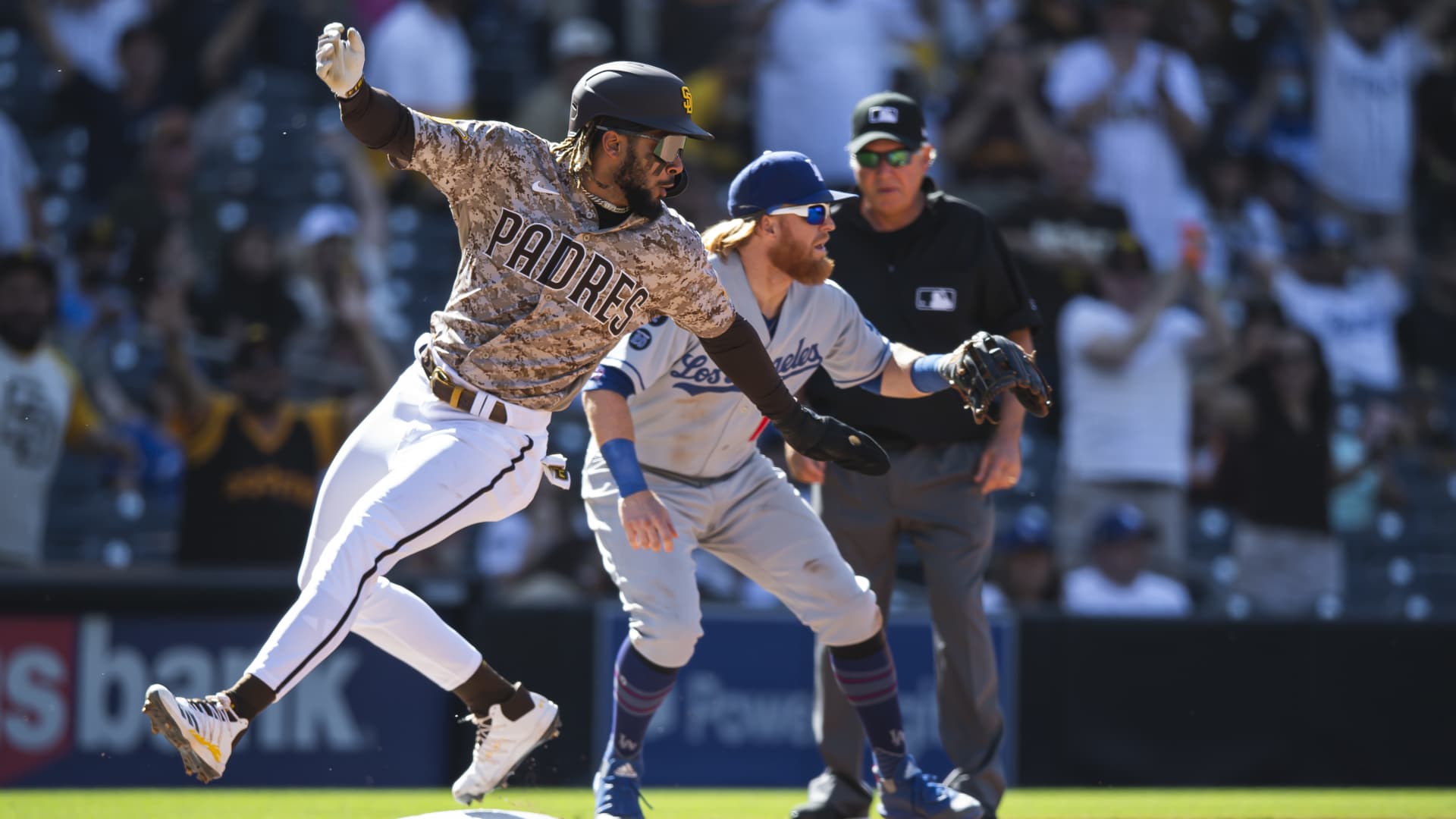 Padres vs. Dodgers live stream: How to watch the ESPN game via