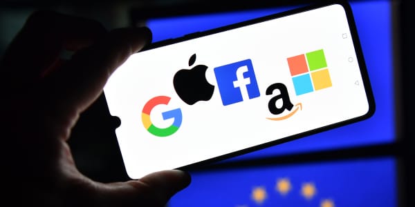 'Dodged bullet': How 'Fast Money' traders are responding to Thursday's Big Tech earnings