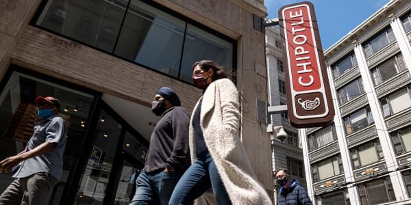 Why one fast-casual restaurant is a Wall Street favorite, even with a recession looming