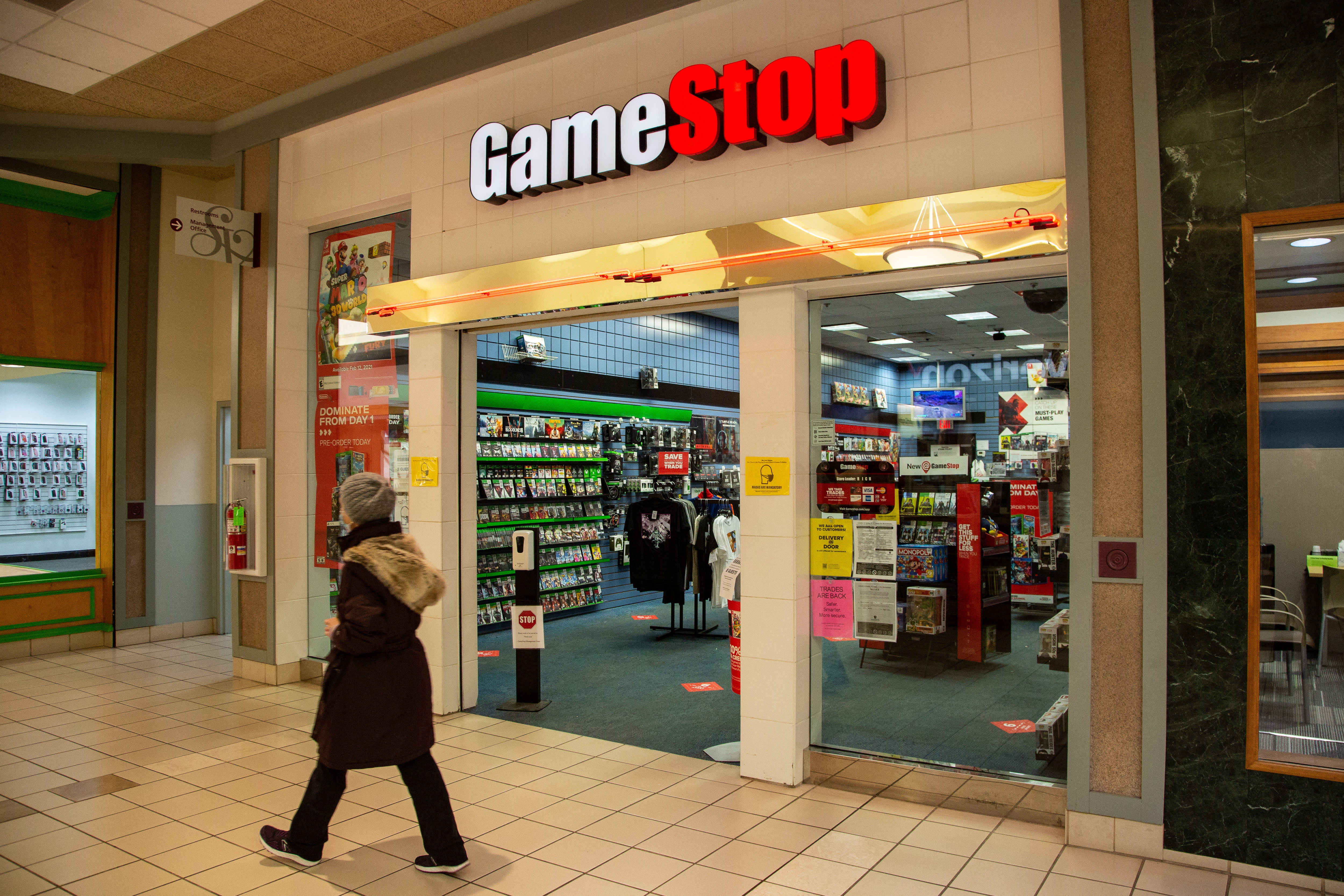 GameStop sales rise 25% as the company chases e-commerce growth, embarks on a turnaround