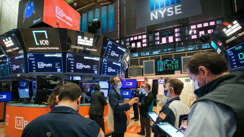 Stock market today: industrial average of Dow Jones dropped by 365 points