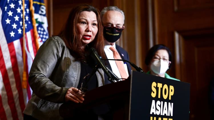 Senate overwhelmingly passes anti-Asian hate crimes bill