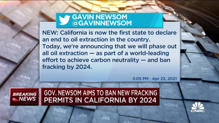 Gov. Newsom seeks to phase out oil extraction in California, aims to ban new fracking by 2024