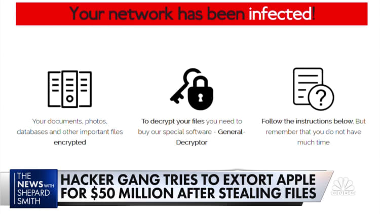 Hacker gang "REvil" tries to extort Apple for $50 million after stealing files