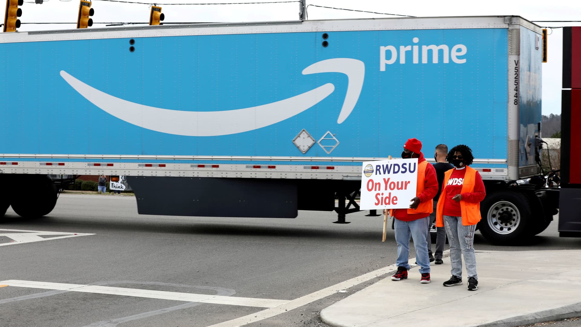 Amazon workers in Alabama reject union for second time, but challenged ballots remain