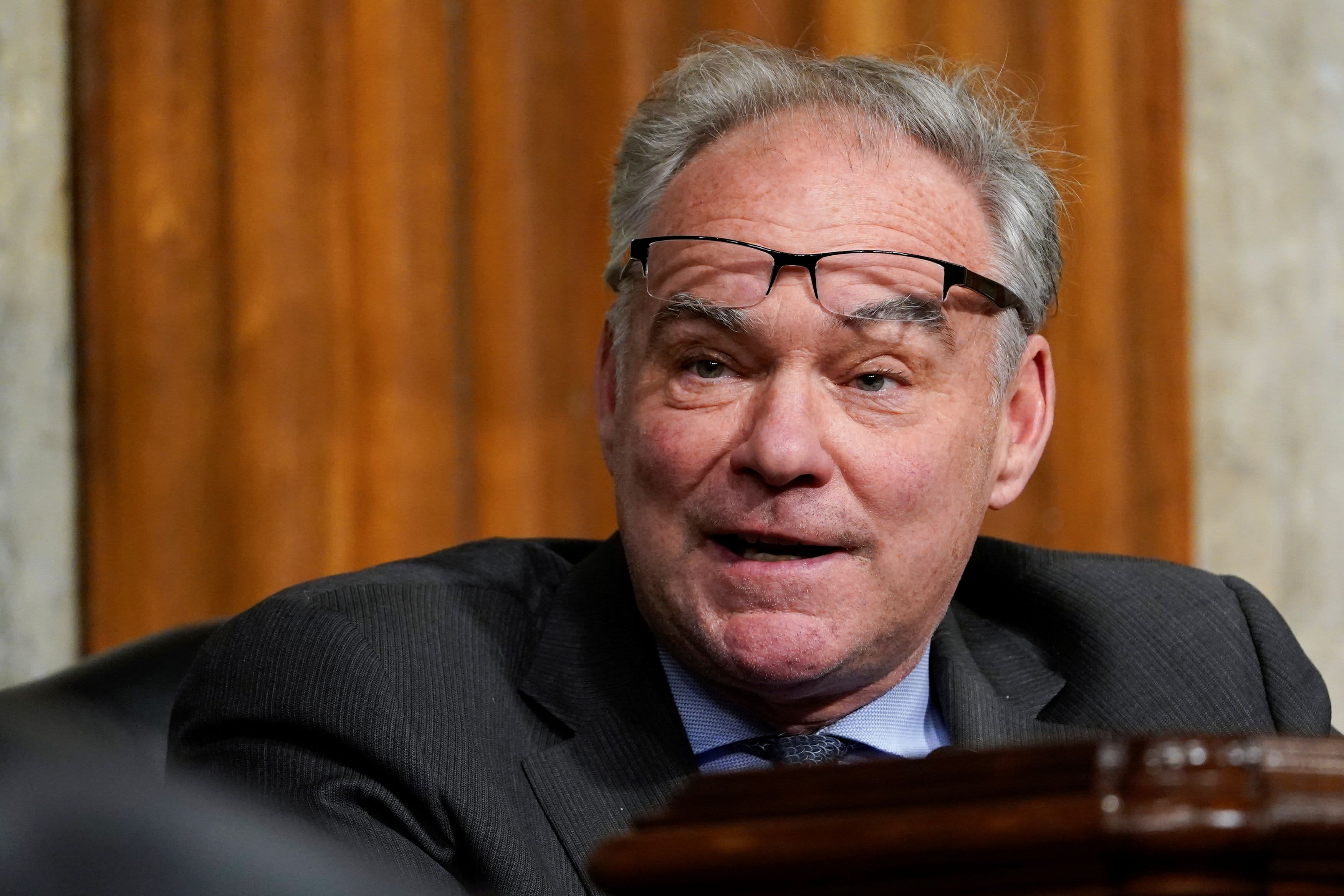 Ryg, ryg, ryg del lotus flise Virginia's Democratic Sen. Tim Kaine announces bid for third Senate term
