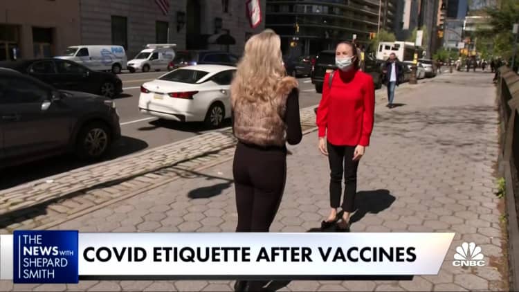 Covid etiquette after vaccines