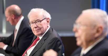 Berkshire Hathaway's annual meeting set to return in person after 2 years virtual