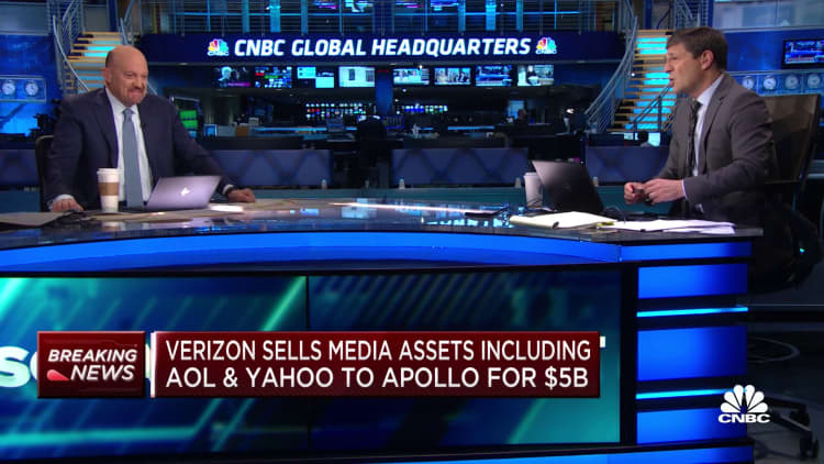 Cramer on Verizon's deal to sell AOL, Yahoo to Apollo for $5 billion