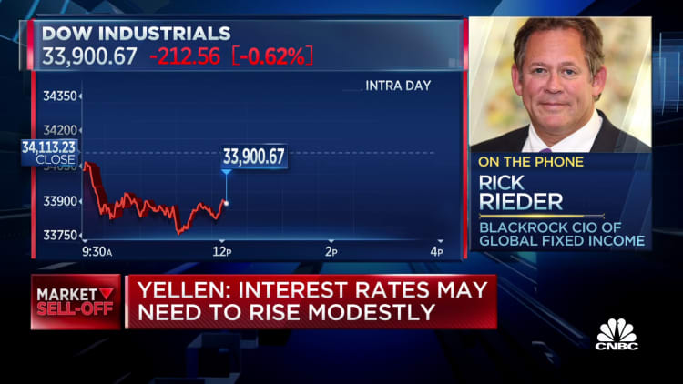 Yellen's comments on rising rates are right, says BlackRock's Rieder