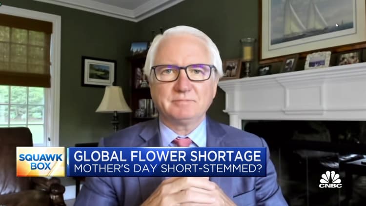 1-800-Flowers CEO on global flower shortage, record quarterly results