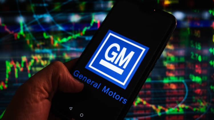 GM reports blowout first-quarter results and explores new market opportunities