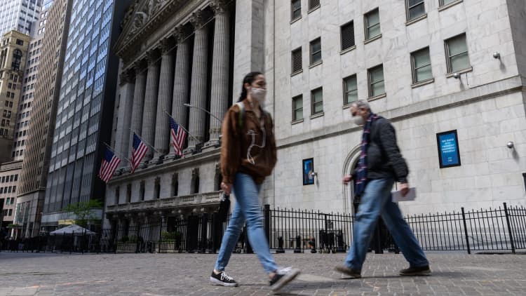 Wall Street points to a lower open after Wednesday's sell-off