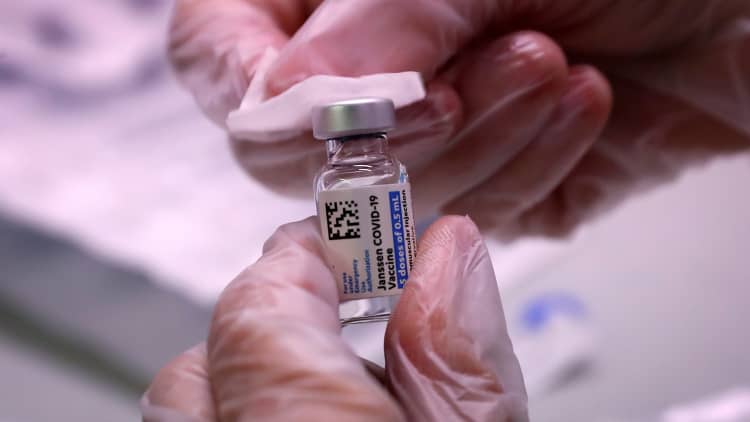 Federal health officials hope to gain full FDA approval for coronavirus vaccines soon